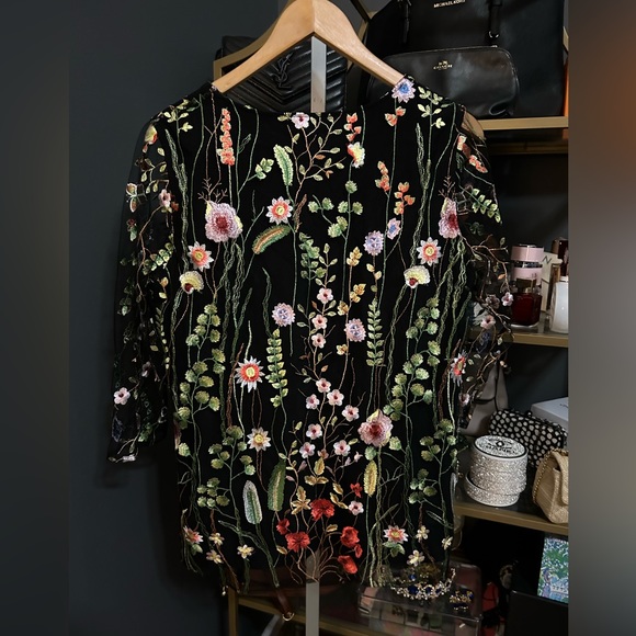 Caroline Rose Garden Walk Embroidered Tunic Sheer 3/4 Sleeves Floral Black Multi - Picture 8 of 10
